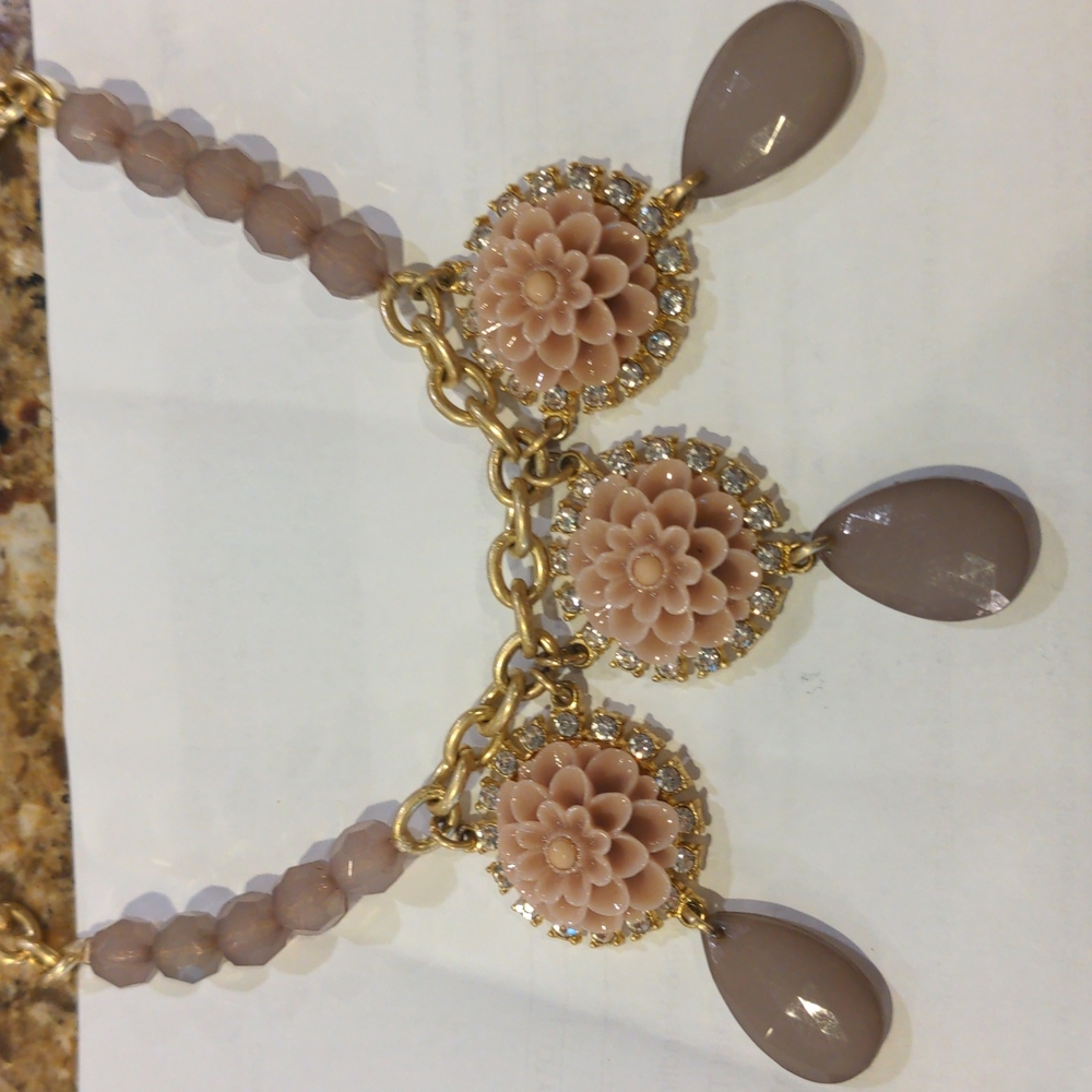 Lia Sophia Rose Pink Flower necklace 16"-18"